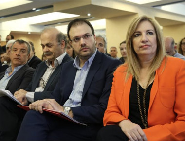 Κεντροαριστερά: Φυσική παρουσία πριν την ηλεκτρονική ψηφοφορία ζητεί το ΠΑΣΟΚ